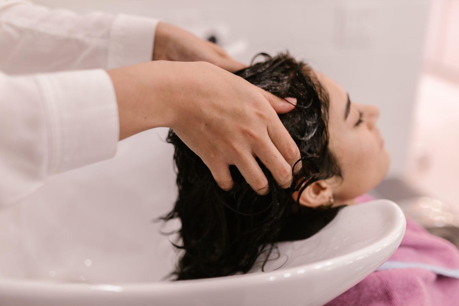 尖沙咀頭療・先潔淨 後導入 — Eternal Care Hair 尖沙咀頭療中心主視覺
